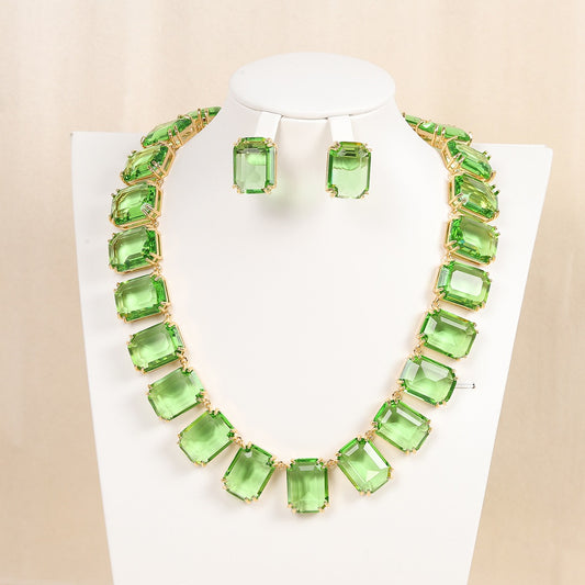 Collier Zircon Carré – Chaîne Fine Cristal Givré