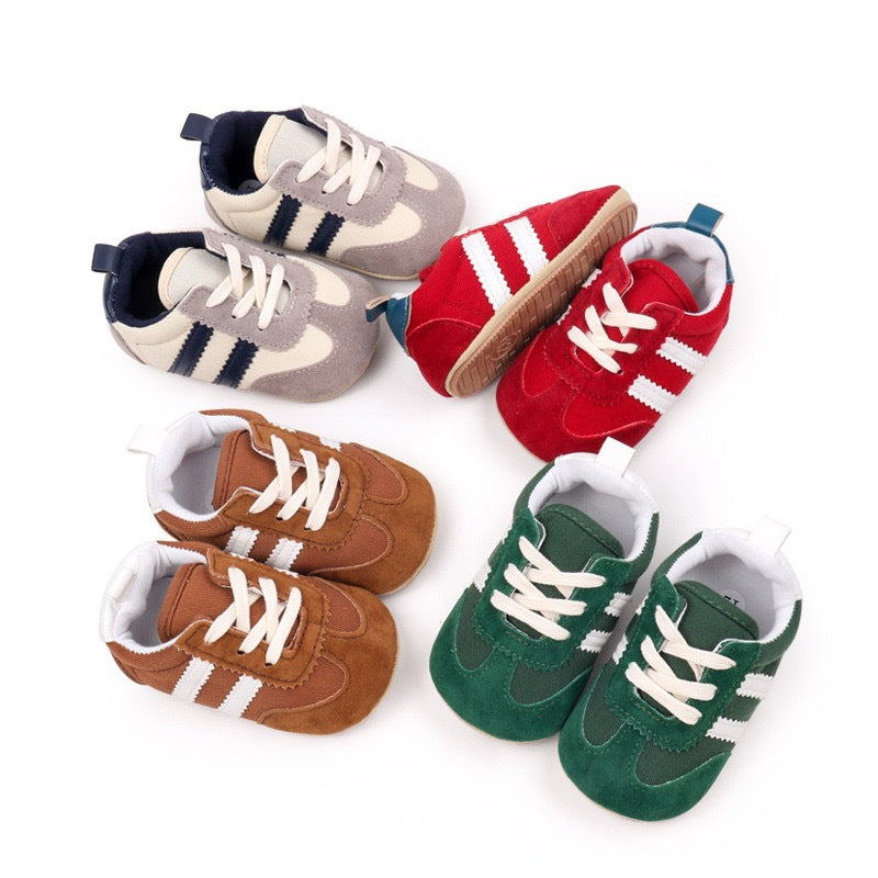 Spring and Autumn Infants' Soft Sole Anti-slip Durable Fashion Versatile Indoor and Outdoor Casual Shoes for Boys and Girls, Walking Shoes, Sports Shoes